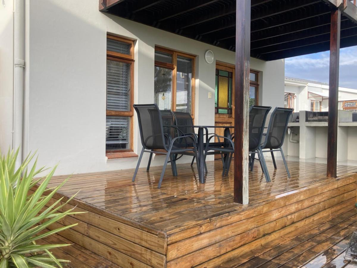 Villa Becks At The Bay Loadshedding Free Mossel Bay Esterno foto
