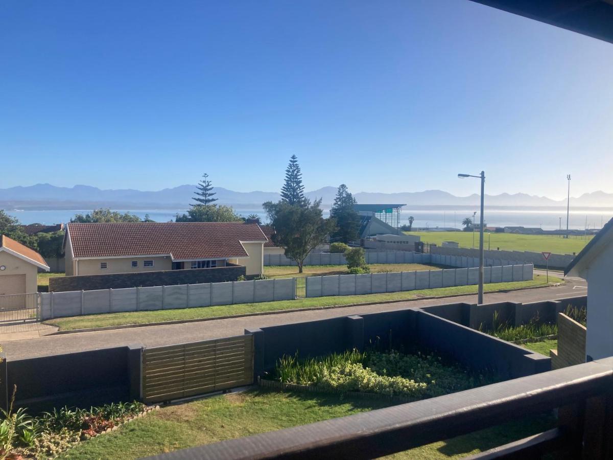 Villa Becks At The Bay Loadshedding Free Mossel Bay Esterno foto